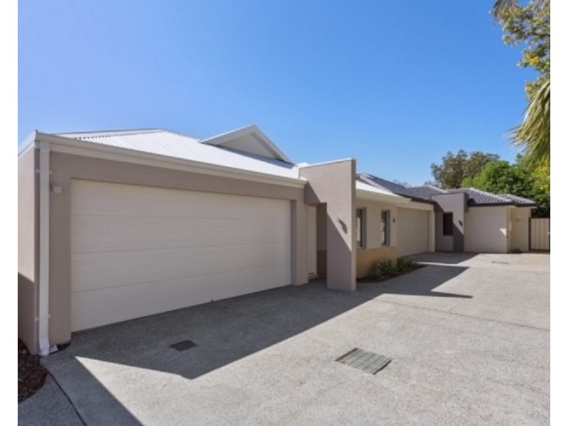 15D Sixth Road, Armadale WA 6112
