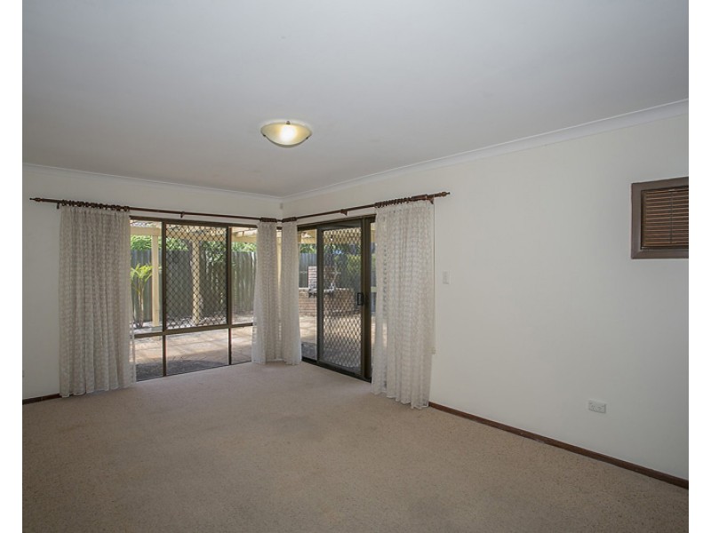 25 Sylvana Way, Willetton WA 6155