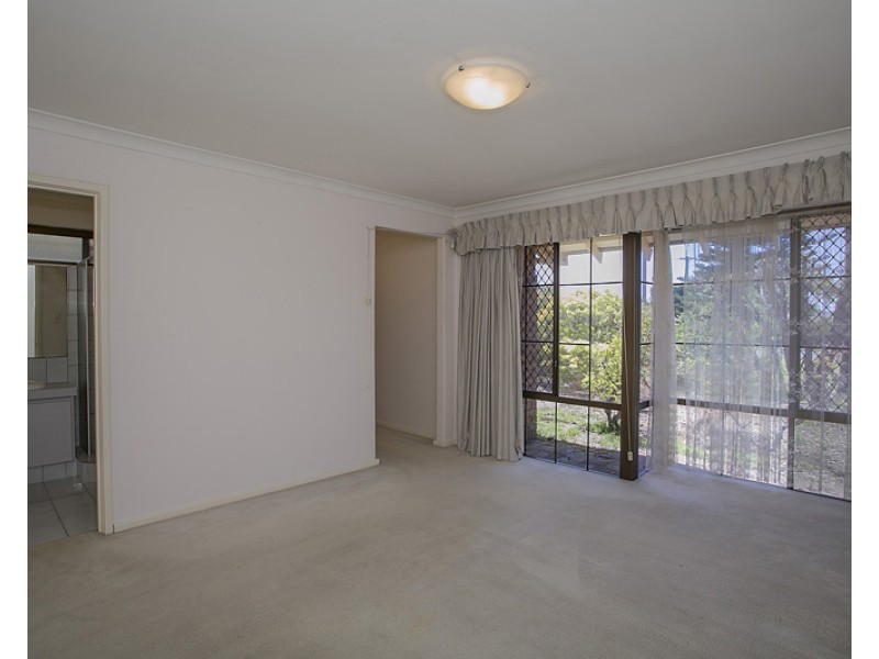 25 Sylvana Way, Willetton WA 6155