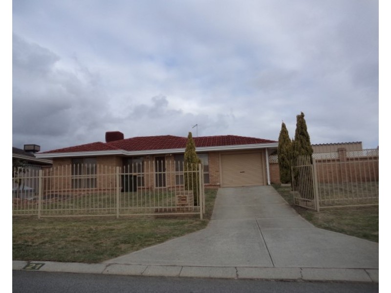 21 Welland Way, Beechboro WA 6063