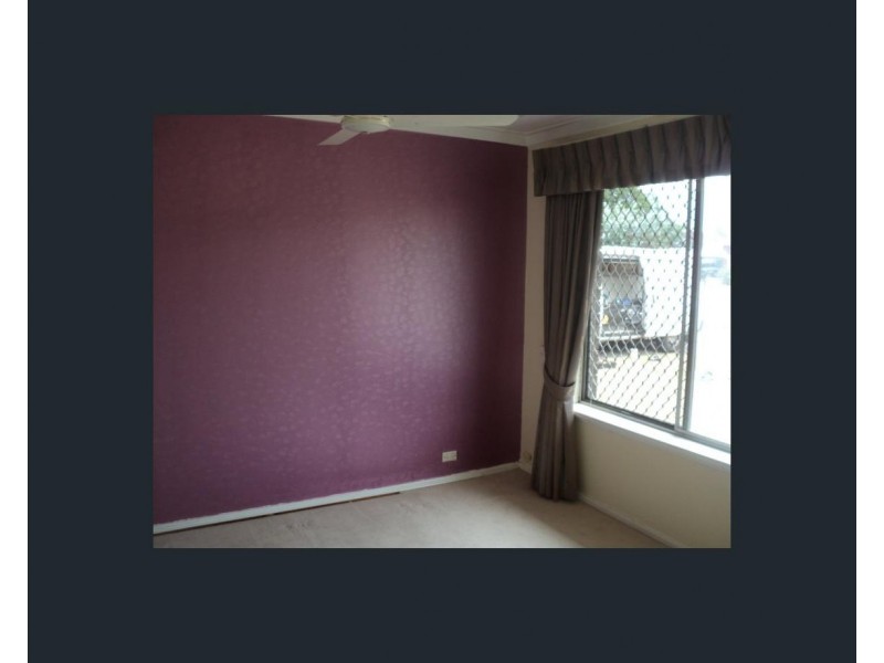 91 Carisbrooke  Street, Maddington WA 6109