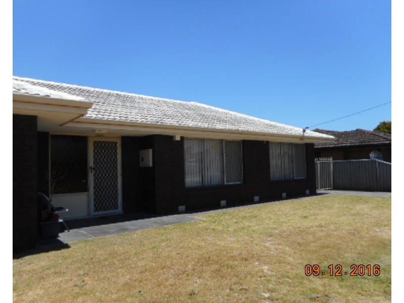 91 Carisbrooke  Street, Maddington WA 6109