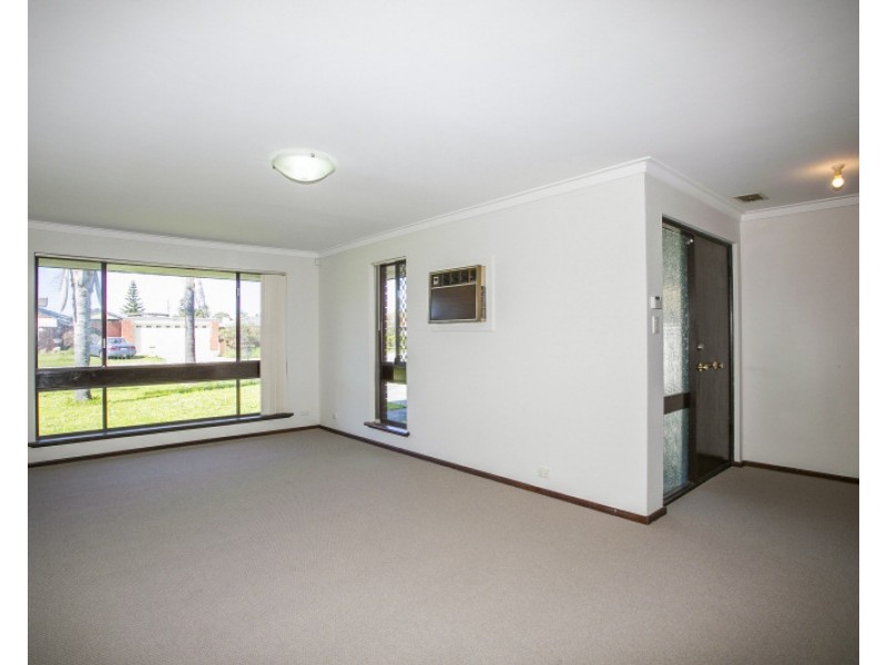 20 Baker Court, Langford WA 6147