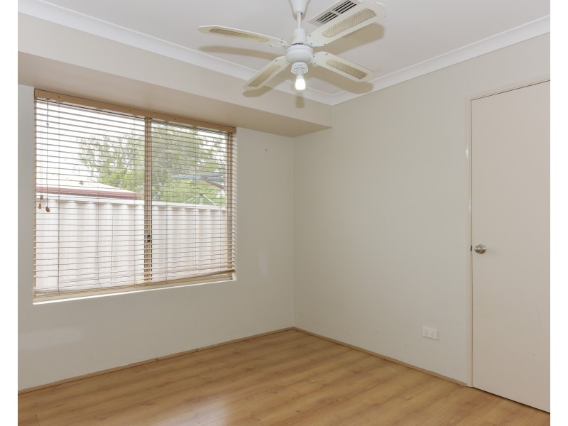 7 Minto Court, Success WA 6164
