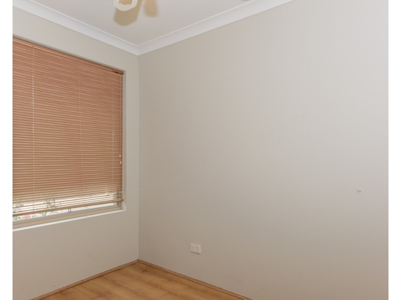 7 Minto Court, Success WA 6164
