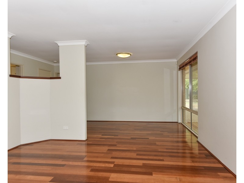 7 Minto Court, Success WA 6164