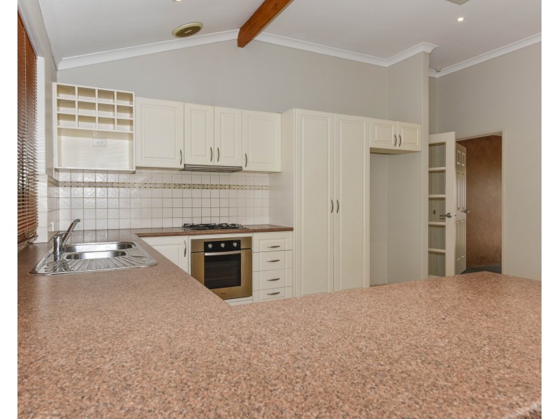 7 Minto Court, Success WA 6164