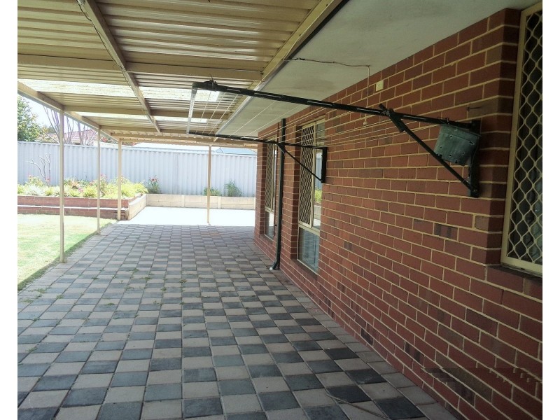 63 Timberlane Crescent, Beechboro WA 6063