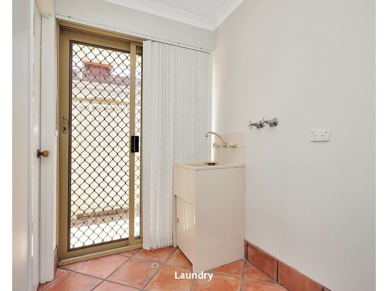 8 Cocos Grove, Kiara WA 6054