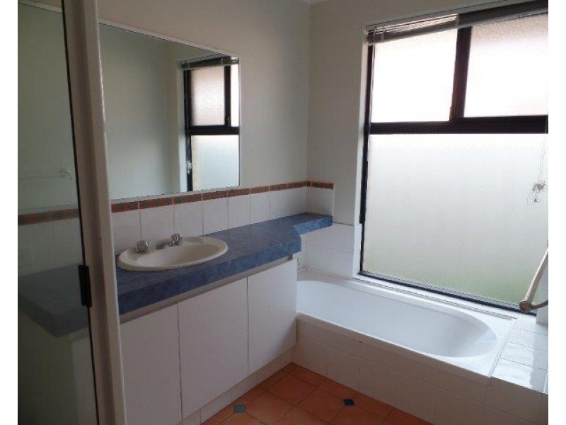 69 Montebello Avenue, Heathridge WA 6027