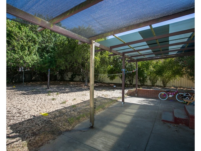 7 Letsom Way, Langford WA 6147