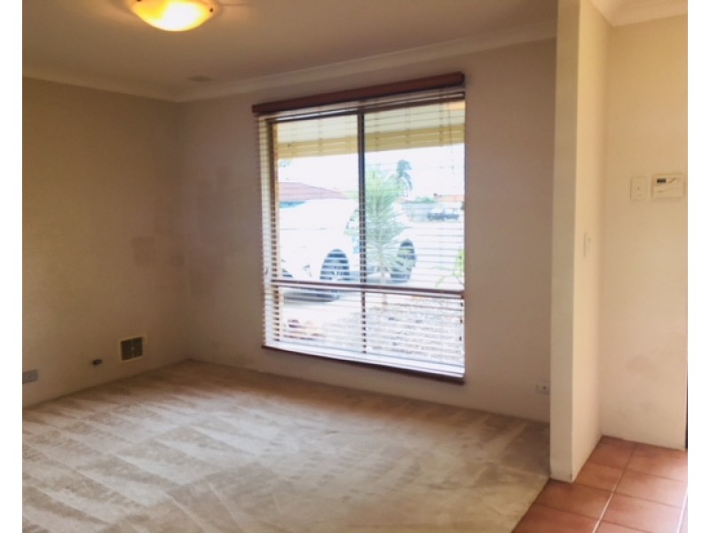 3 Cocos Place, Marangaroo WA 6064