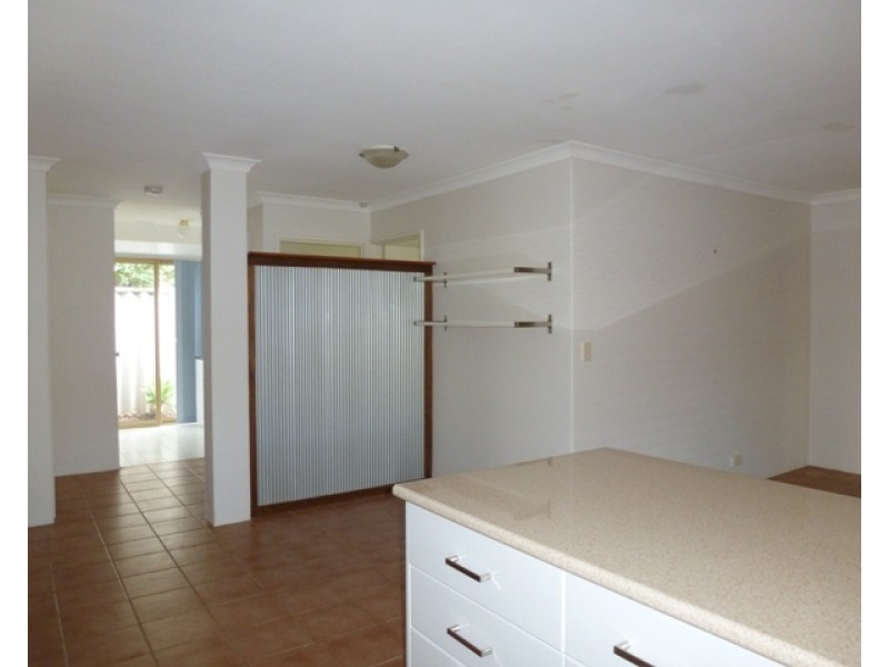 3 Cocos Place, Marangaroo WA 6064