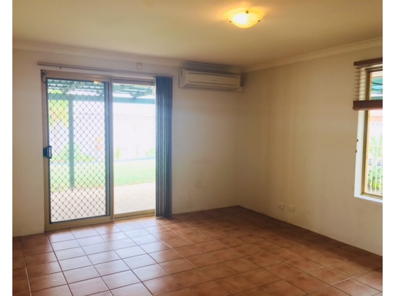 3 Cocos Place, Marangaroo WA 6064