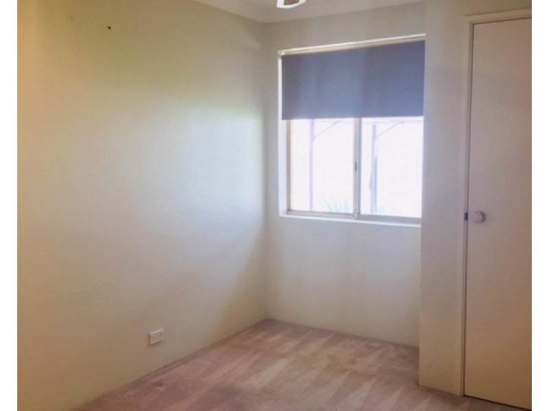 3 Cocos Place, Marangaroo WA 6064