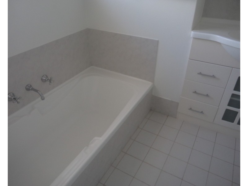 3 Cocos Place, Marangaroo WA 6064