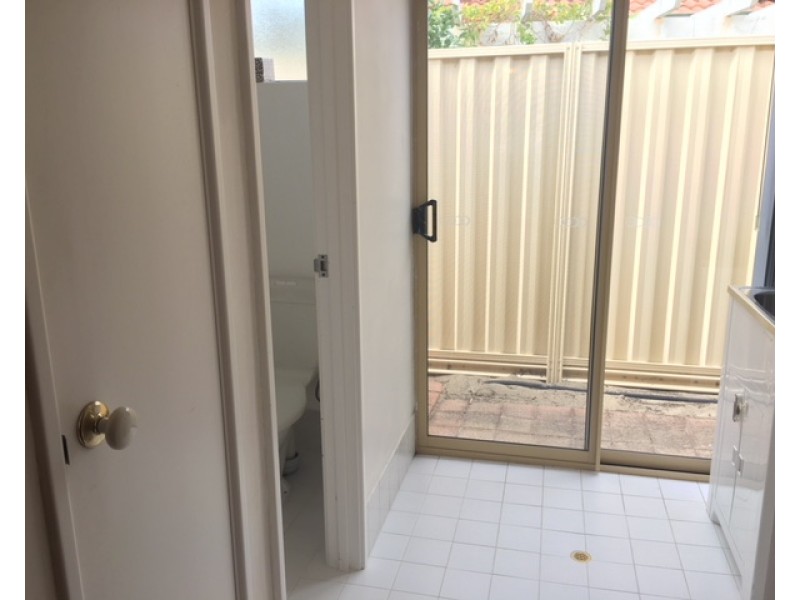 3 Cocos Place, Marangaroo WA 6064