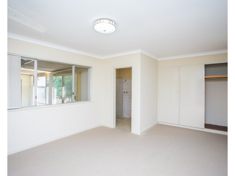 235 Flinders Street, Yokine WA 6060