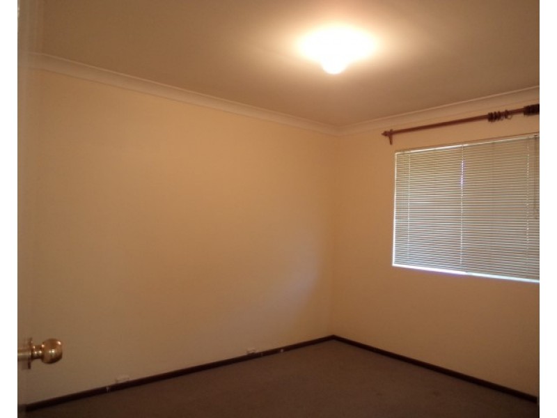 1 Hart Court, Wanneroo WA 6065
