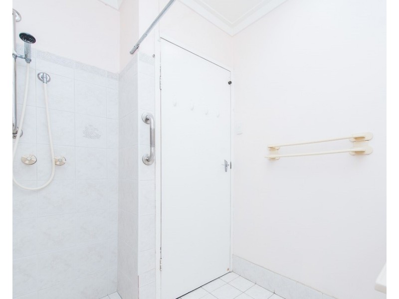 31 Embleton Avenue, Embleton WA 6062