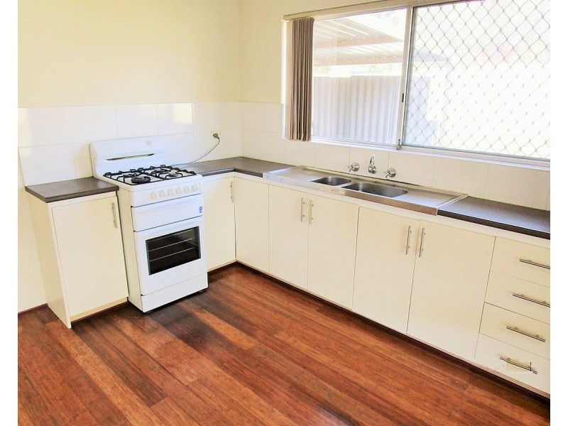 2 Small Street, Beechboro WA 6063