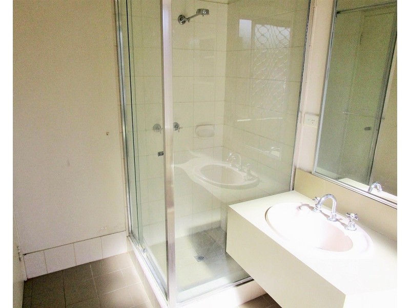 2 Small Street, Beechboro WA 6063