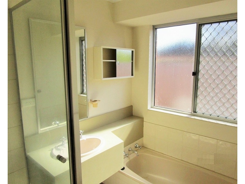 2 Small Street, Beechboro WA 6063