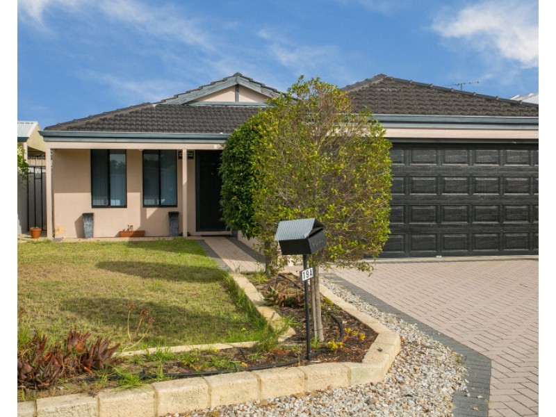 19A Coonawarra Drive, Caversham WA 6055