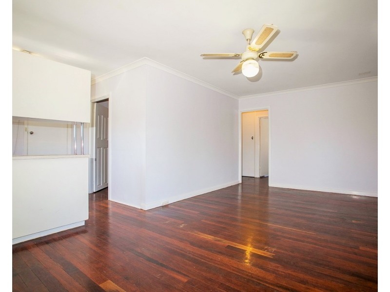 9 Woolgar Way, Lockridge WA 6054