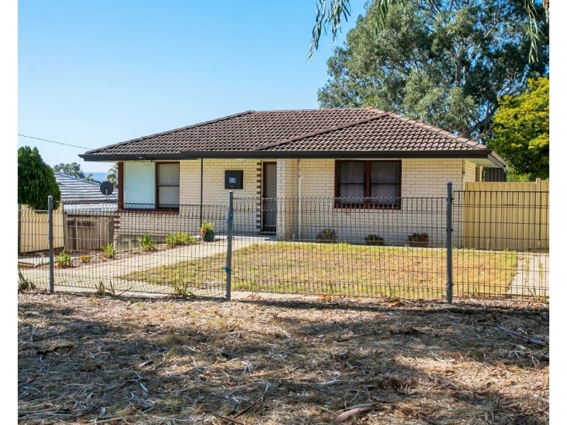 9 Woolgar Way, Lockridge WA 6054