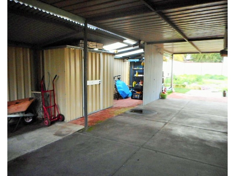40 Amazon Drive, Beechboro WA 6063