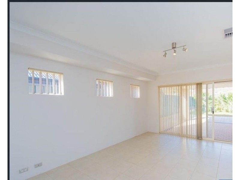 12A Wade Street, Embleton WA 6062