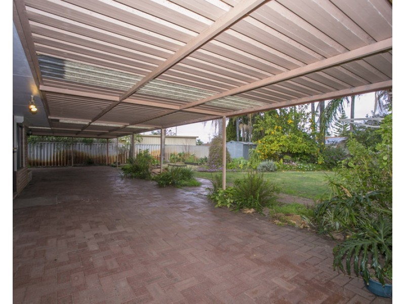 21 Amazon Drive, Beechboro WA 6063