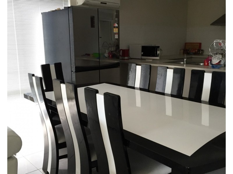 20 Summerville Boulevard, Caversham WA 6055