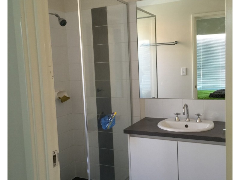 20 Summerville Boulevard, Caversham WA 6055