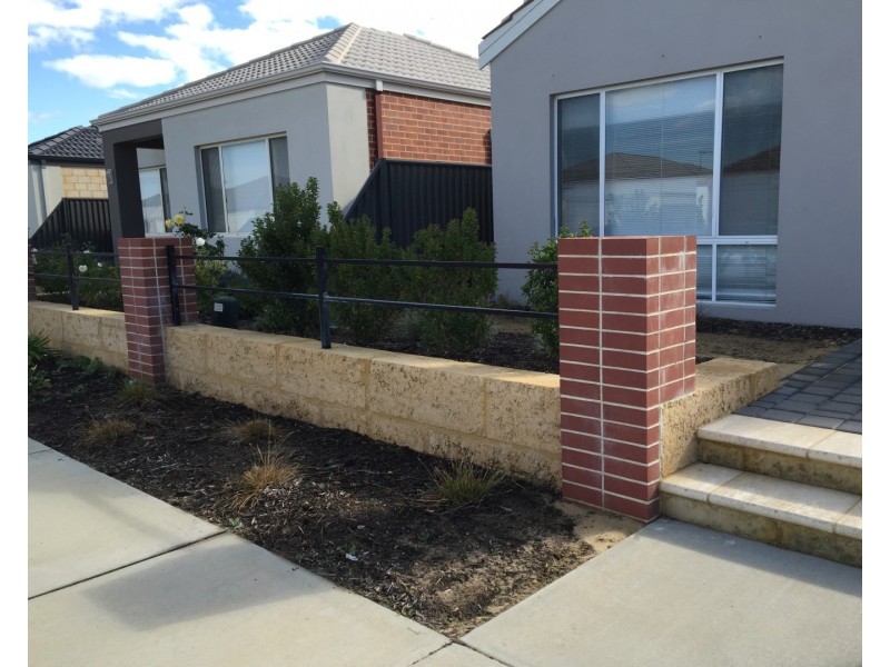 20 Summerville Boulevard, Caversham WA 6055