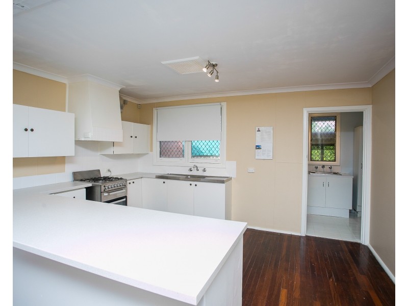 37 Kerwin Way, Lockridge WA 6054