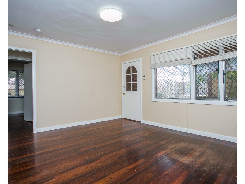 37 Kerwin Way, Lockridge WA 6054