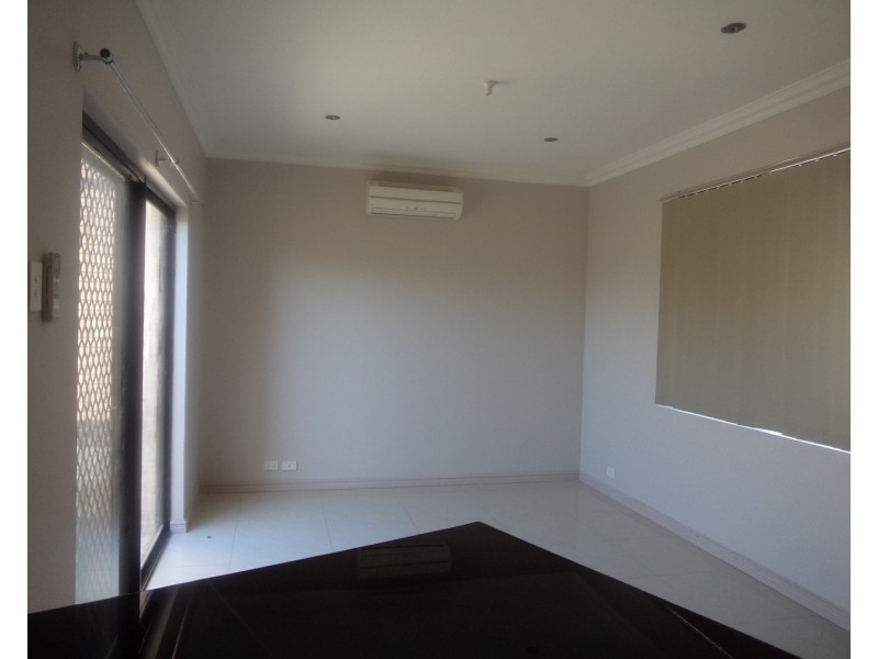 9C Bilinga Road, Westminster WA 6061