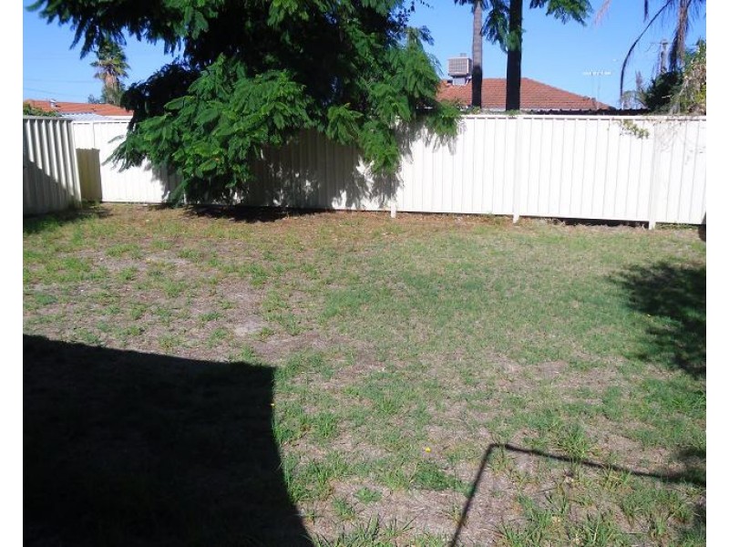 37 Towton way, Langford WA 6147