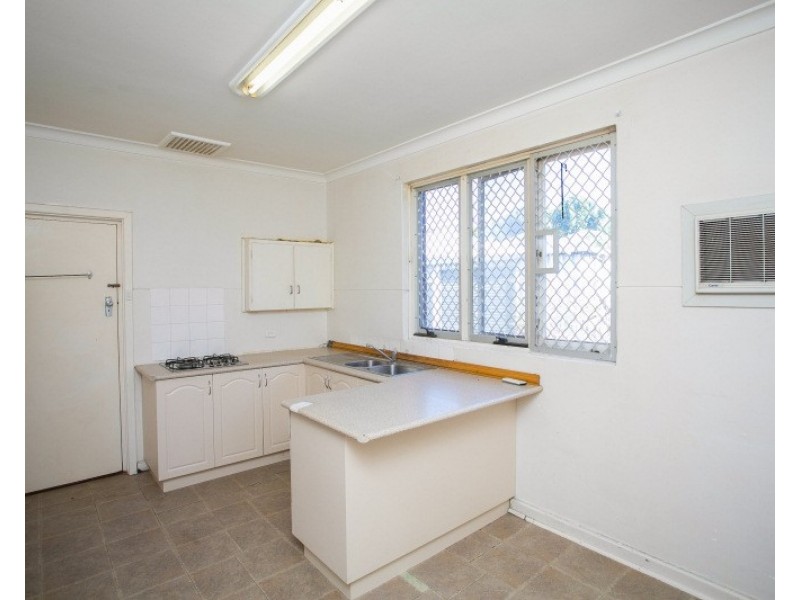 38 Ticehurst Way, Balga WA 6061
