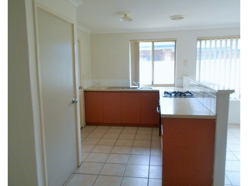 33A Rosmead Avenue, Beechboro WA 6063