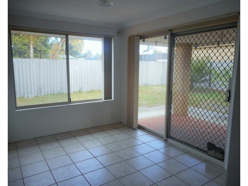 33A Rosmead Avenue, Beechboro WA 6063