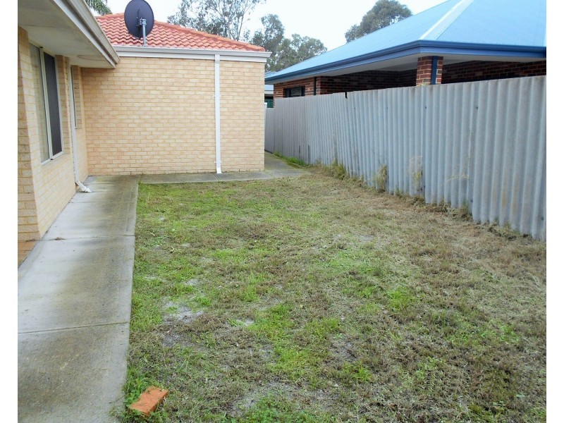 33A Rosmead Avenue, Beechboro WA 6063