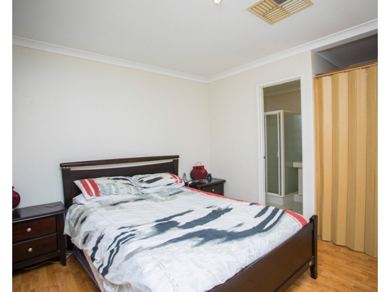 9 Kilver Mews, Kiara WA 6054