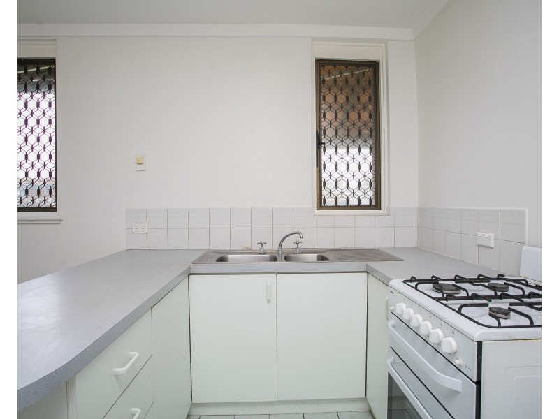 16 Scanlon Way, Lockridge WA 6054