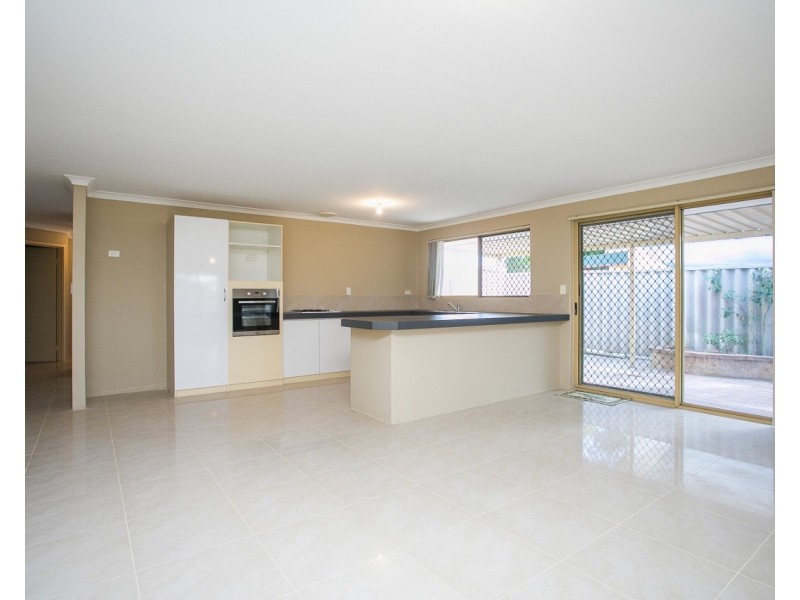 37 Bates Loop, Lockridge WA 6054