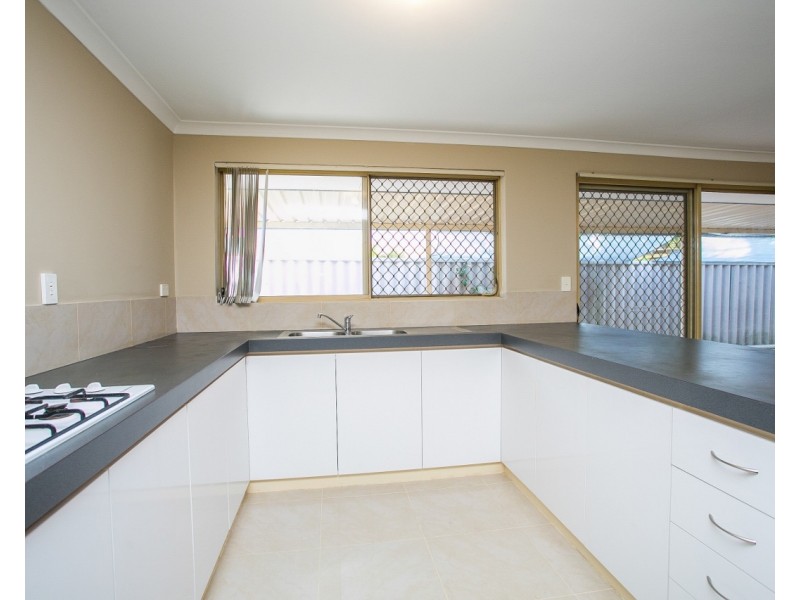 37 Bates Loop, Lockridge WA 6054