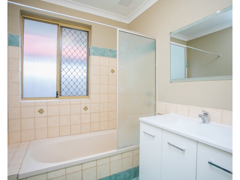 37 Bates Loop, Lockridge WA 6054