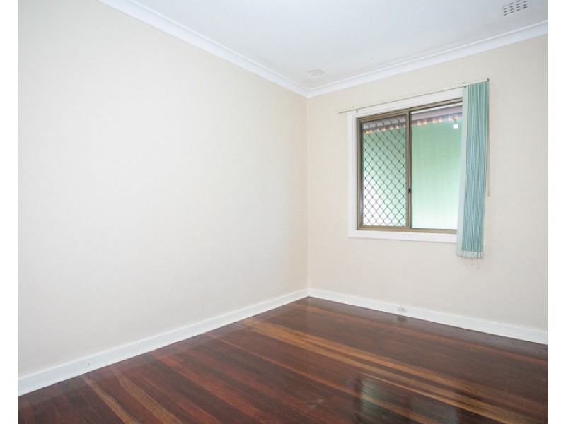 7  Powis Court, Langford WA 6147